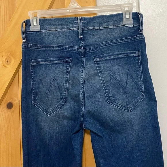 Mother High Wasted Looker Ankle Fray Jeans - Picture 6 of 9